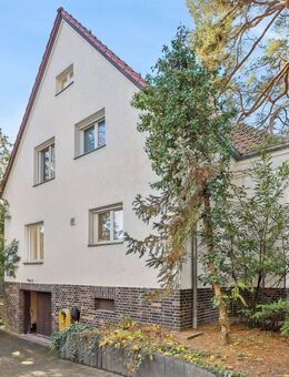Freistehendes Einfamilienhaus auf Südgrundstück! - Berlin
