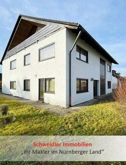 300 m² Wohnfläche in Bestlage! Einfamilienhaus mit außergewöhnlich viel Platz, gr. Grd. u.v.m. in Lauf - Lauf (Pegnitz)