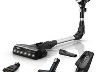 BOSCH Akku-Stielstaubsauger Unlimited 7 BSS711W, Knickrohr, Hygiene-Filter, 10 J. Motorgarantie, beutellos, LED-Licht, hohe Saugkraft, lange Laufzeit, XXL-Polsterdüse, weiß
