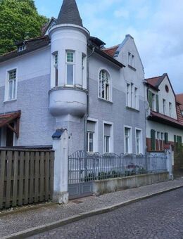 Sanierte 3 Zimmer Wohnung mit EBK in Bestlage Staßfurt - Staßfurt