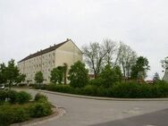 Zentral und ruhig: 3-Raum-Wohnung am Marktplatz - Löcknitz