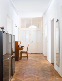 Top-Kapitalanlage: Charmante 4-Zimmer-Wohnung in bester Lage unter Denkmalschutz - Regensburg
