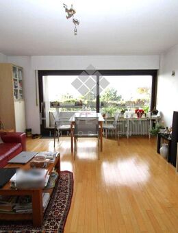 Geräumige 3-Zimmer-Wohnung, TG-Stellplatz mit fantastischer Aussicht - Ettlingen