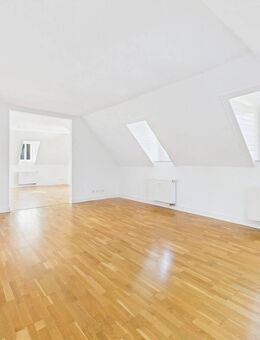 Moderne 3,5-Zimmer-Dachgeschosswohnung mit grandioser Dachterrasse und beeindruckendem Panoramablick - Wiesbaden