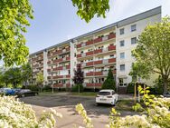 Helle Dreiraumwohnung mit Balkon, beste Einkaufsmöglichkeiten - Leipzig