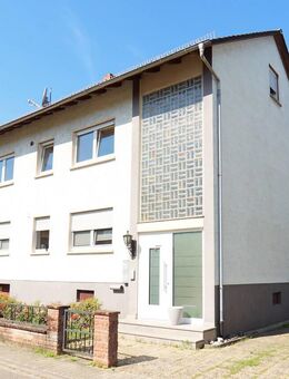 Zweifamilienhaus in Neidenstein: Wohnen, Vermieten oder beides - Neidenstein