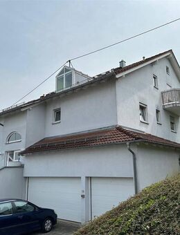 Nette 2 Zimmer Wohnung mit Terrasse und TG Platz in Blaustein - Blaustein