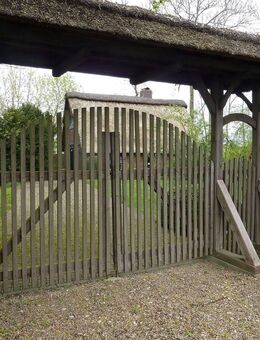 Reetdachkate mit Inventar + 2000m² Grdstck. zwischen Freiburg und Krummendeich - Freiburg (Elbe)