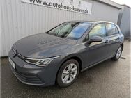 VW Golf, 1.5 eTSI Life, Jahr 2024 - Hagen (Bremischen)