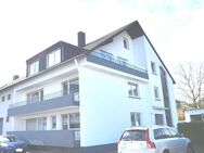 Blick auf die Mosel / Helle 3-Zimmer-Wohnung in ruhiger Lage (ca.129m²) mit 2 Balkonen / Garage - Mehring (Rheinland-Pfalz)