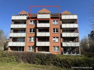 Bordesholm: Moderne Dachgeschosswohnung mit PKW-Stellplatz in ruhiger und zentraler Lage - Bordesholm