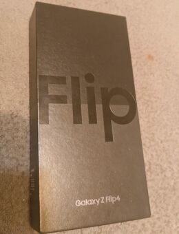 Samsung Galaxy Z Flip 4 5G - Herne