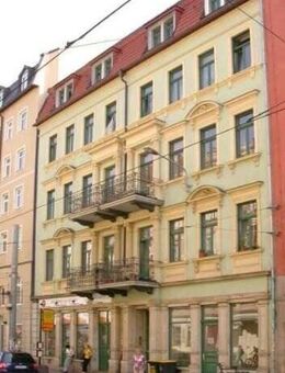 zentral gelegene große 2,5 Raumwohnung in der Neustadt - Dresden