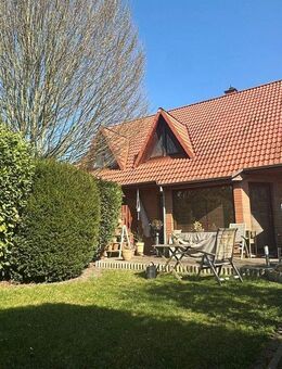 Bezugsfreies Doppelhaus in ruhiger Lage von Oldenburg-Bümmerstede - Oldenburg