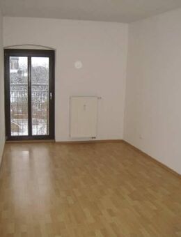 Preiswerte sonnige 2-R-Wohnung in MD- Altstadt ca.56,83m²; im DG. zu vermieten. - Magdeburg