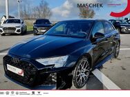 Audi RS3, 3.8 Sportback UPE 880 - Schalensitz, Jahr 2022 - Wackersdorf