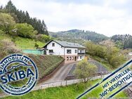 Weitblick über das Kesselinger Tal: Wohnhaus in ruhiger Ortsrandlage - Kesseling