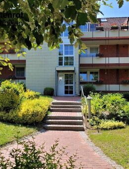 Charmante, sehr gemütliche Maisonettewohnung in Strandnähe mit Balkon, Sauna und Stellplatz - Mönkeberg