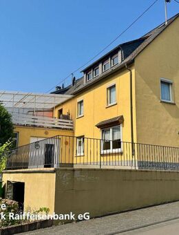 Ehemaliges Winzerhaus mit viel Platz zum Wohnen und Werken - Kröv