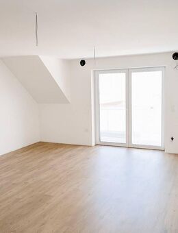 Erstbezug - 5-Zimmer-Maisonette-Dachgeschosswohnung mit Balkon - Erkheim