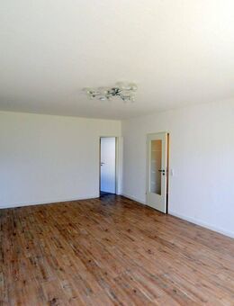 2-Zimmer Wohnung, Erdgeschoss in Bad Driburg. Bezugsfrei! ab 1.9.2025 - Bad Driburg