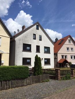 Einfamilienhaus mit Terrasse und Garten in sehr schöner und ruhiger Wohnlage von Herbstein - Herbstein