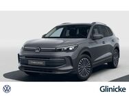 VW Tiguan, 1.5 l Life eTSI OPF Design Paket Plus, Jahr 2022 - Kassel