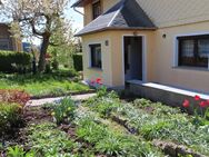 Kleines, freistehendes Einfamilienhaus mit Garten und Garage nahe Tanna zu verkaufen. Super geeignet auch als Ferienimmobilie! - Tanna