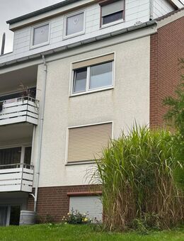 Komplett renoviertes Mehrfamilienhaus in schöner Hanglage mit 4 Wohnungen zu verkaufen - Bilshausen