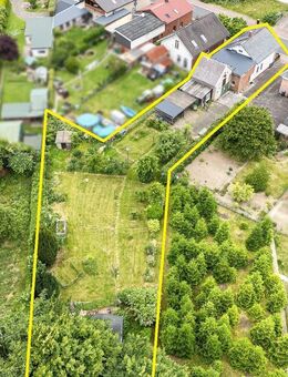 Wohnen & Bauen: Großes Mehrgenerationengrundstück mit EFH und zweiter Bebauungsoption - Hanerau-Hademarschen