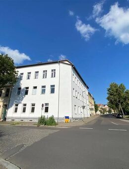 Wurzen* renovierte 4 Raum-Wohnung* Zentrumsnah* Tageslichtbad*Abstellkammer - Wurzen