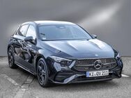 Mercedes A 200, Kompakt AMG NIGHT PREMIUM SPUR, Jahr 2024 - Mölln (Schleswig-Holstein)