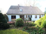 Handwerkerhaus auf einem großen Baugrundstück in zweiter Reihe - Harmsdorf (Landkreis Ostholstein)