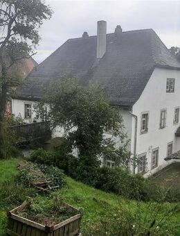 *Einzigartiges Juwel* Stilvolles Pfarrhaus mit traumhaftem Garten - Schlüsselfeld