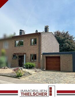 Gepflegtes Reihenendhaus mit schön angelegtem Garten und zwei Garagen in Stolberg-Vicht - Stolberg (Rheinland, Kupferstadt)
