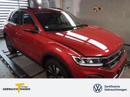 VW T-Roc, 1.0 TSI MOVE, Jahr 2023 - Bochum