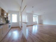 2-Zimmer-Wohnung mit Balkon & großzügigem Wohn-/Essbereich mit offener Küche! - Döbeln