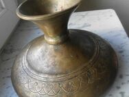 Messing Vase Blumenvase graviert 2,2 kg Deko Orient? Vintage 39,- - Flensburg