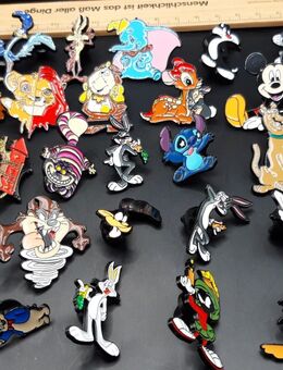 Broschen Pins Simba Mickey Maus Disney Bambi Arielle NEU - Hattersheim (Main)
