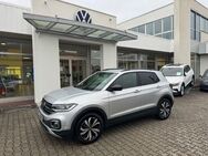 VW T-Cross, 1.5 TSI ACTIVE, Jahr 2022 - Pasewalk