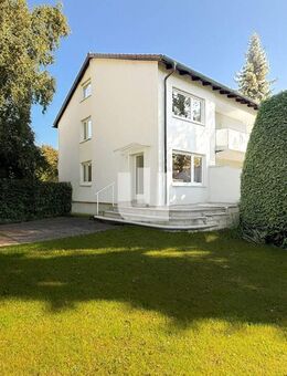 WINDISCH Immobilien - Doppelhaushälfte mit großem Garten in ruhiger Spielstraße zu vermieten - Gröbenzell