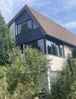 Großzügiges Einfamilienhaus mit Doppelgarage - Sachsen (Ansbach)