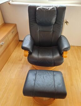 Leder Relaxsessel mit Fußbank - Bergheim (Nordrhein-Westfalen)