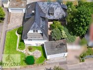 Großzügiges Einfamilienhaus mit zwei Doppelgaragen - Perfekt für Familien, Unternehmer & Mehrgenerationenwohnen - Oedheim
