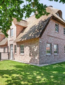 Großzügige Doppelhaushälfte unter Reet - Sankt Peter-Ording