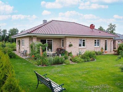 Wohnqualität bis ins hohe Alter 3-Zimmer-Bungalow Neubauplanung Niedrigenergiehaus mit Wärmepumpe