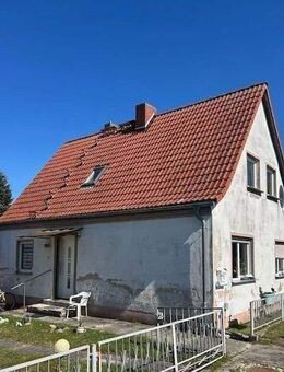 Einfamilienhaus in Loburg mit Nebengelass in begehrter Wohnlage - Möckern (Sachsen-Anhalt)