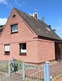 PURNHAGEN-IMMOBILIEN - Freistehendes Einfamilienhaus auf großem Grundstück in ruhiger Nebenstraße von Rekum! - Bremen