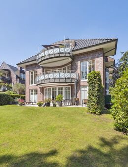 IHR SENIORENGERECHTER RUHESITZ IM HERZEN DES AHRENSBURGER VILLENVIERTELS - Ahrensburg