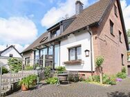 Einfamilienhaus in Viersen-Hamm: Charmantes Zuhause mit Wohnrecht und vermieteter Einliegerwohnung - Viersen